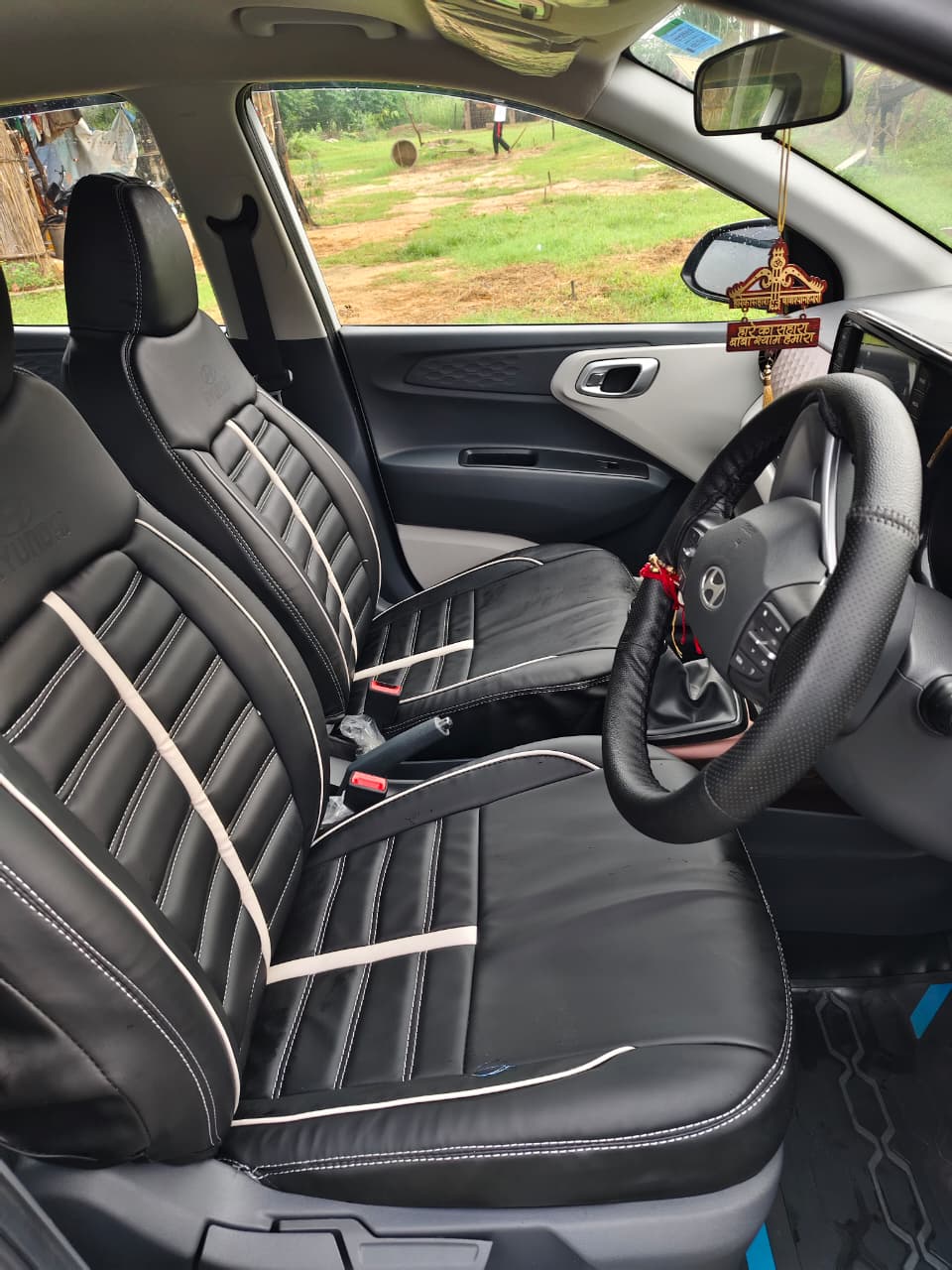 Airport transfer taxi service
